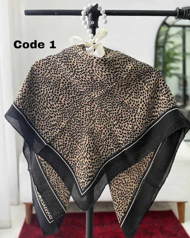 روسری  نخ سیا اسکارف4839