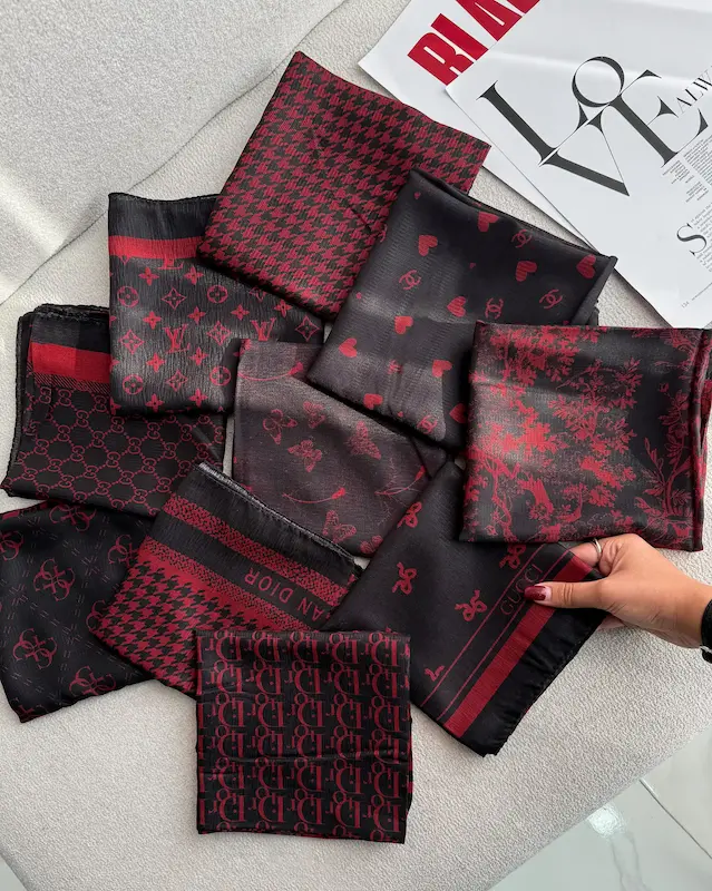 مینی اسکارف ، مینی اسکارف یلدایی ، مینی اسکارف مشکی قرمز ، مینی اسکارف نخی ، مینی اسکارف جدید ، روسری مینی اسکارف جدید ، روسری مینی اسکارف دخترانه ، مینی اسکارف یلدا