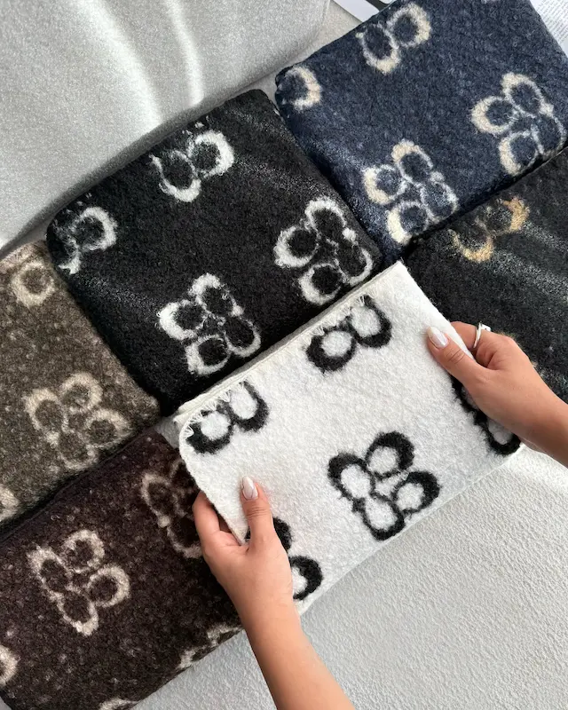 بیگ اسکارف کوچ تدی 4945