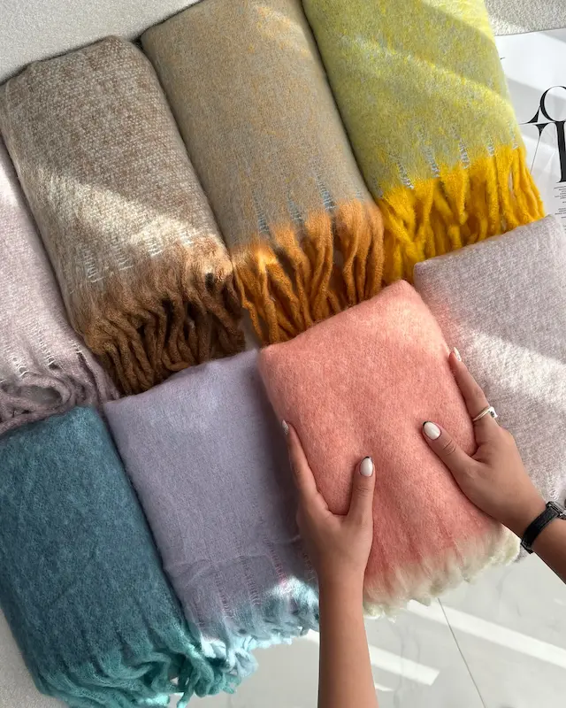 بیگ اسکارف ، بیگ اسکارف آبرنگی ، بیگ اسکارف وارداتی ، شال ارزان ، تخفیفات زمستانه ، تخفیف ، شال و روسری ، شال و روسری خاص  