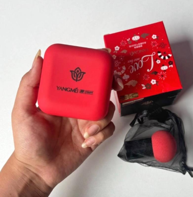 کوشن یانگمی قرمز همراه با بیوتی بلندر🍓