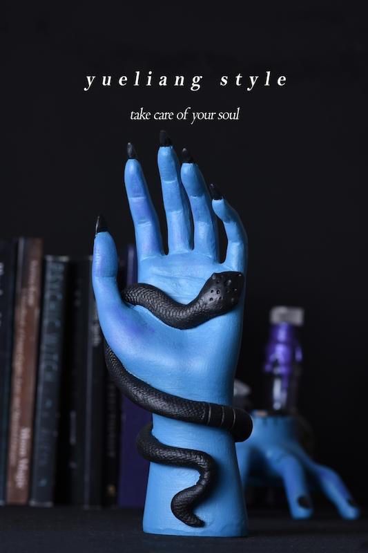 جا اکسسوری دست🩵🦋🖤