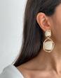گوشواره هندسی صدفی آویز
