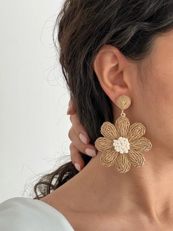 گوشواره گل حصیری آویز