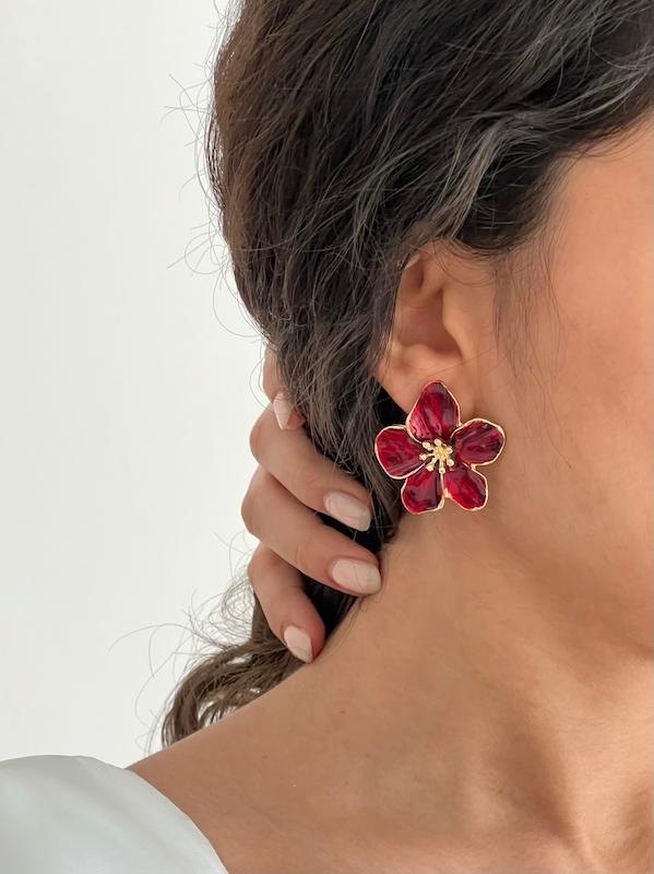 گوشواره گل ۵گلبرگ قرمز