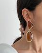 گوشواره دو شکل شیشه‌ای رنگی