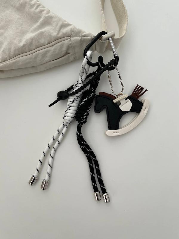 بگ چارم اسب