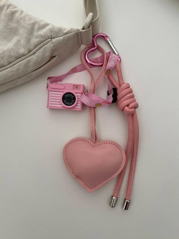 بگ چارم قلب و دوربین صورتی