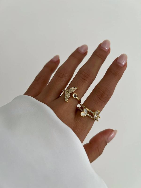 انگشترهای صدفی نگینی