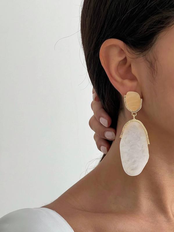 گوشواره صدفی دو شکل دو رنگ