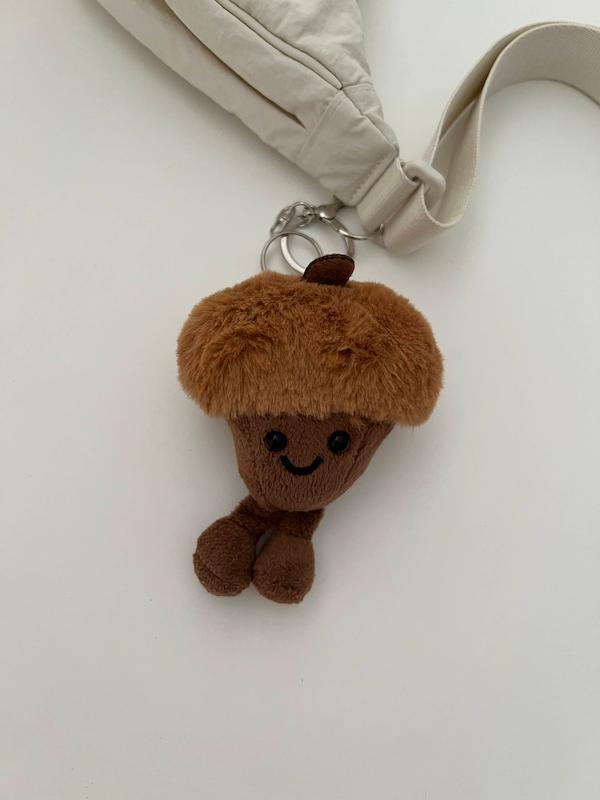 آویز کیف بلوط