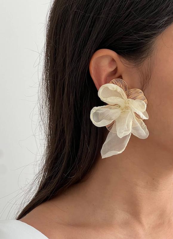 گوشواره حصیری توری