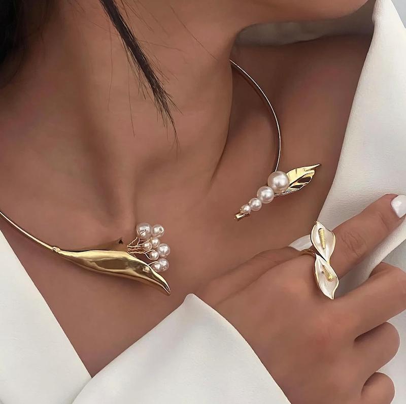 طوق فشن ارکیده و مروارید