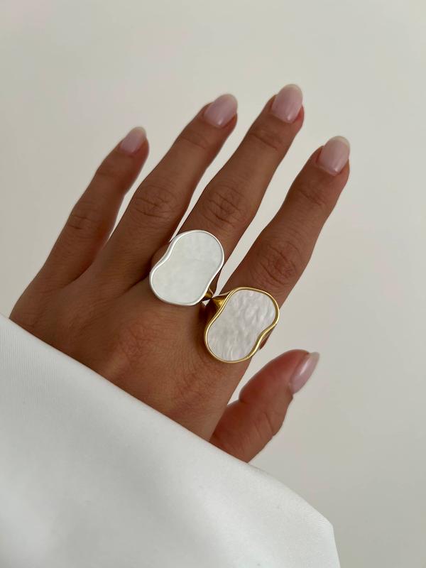 انگشتر صدفی بیضی دفرمه