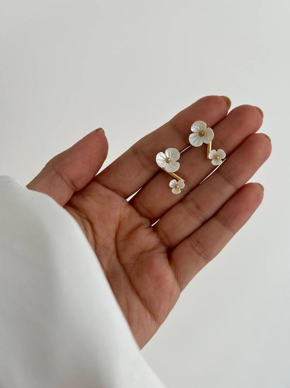 گوشواره شکوفه جدید با صدف طبیعی