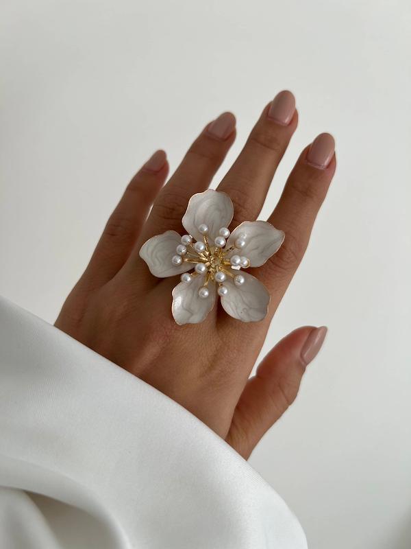 انگشتر گل ۵ گلبرگ پر مروارید