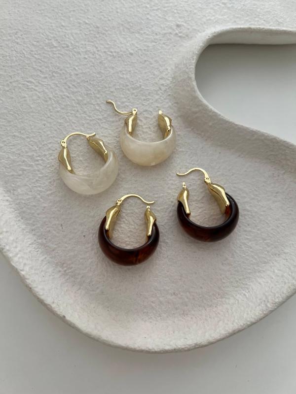 گوشواره حلقه‌ای رزینی پهن