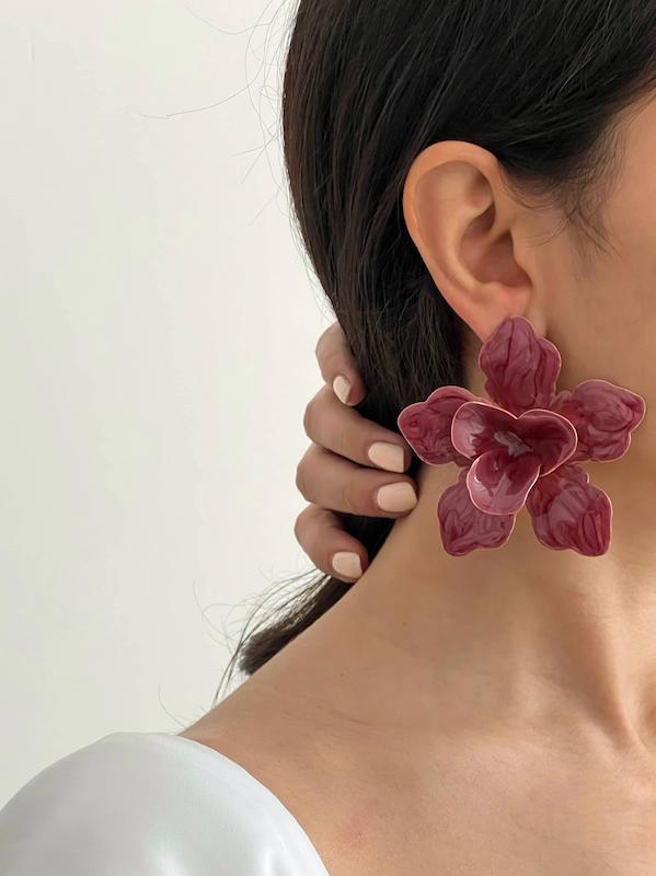 گوشواره گل طرح زارا زرشکی