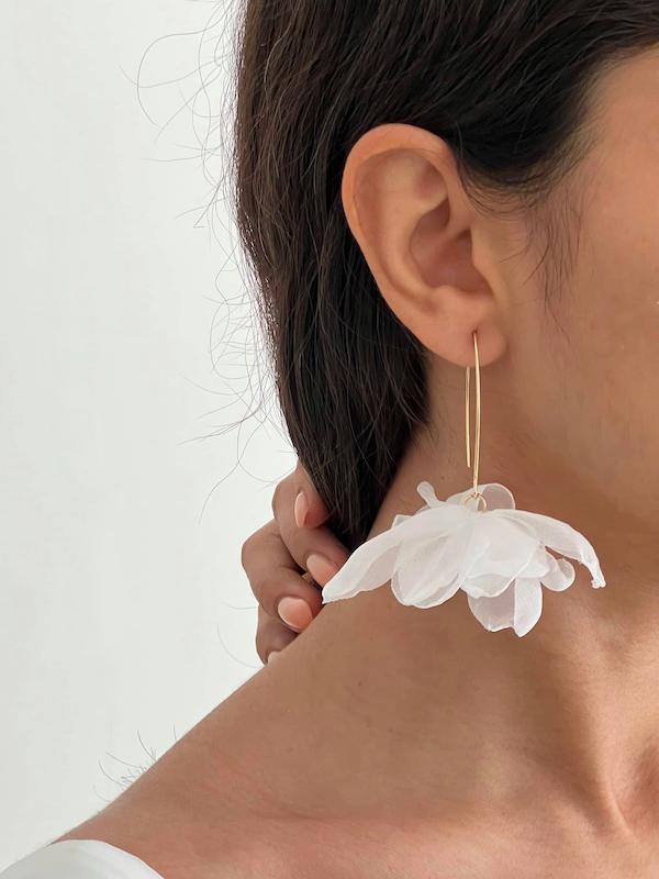 گوشواره پارچه‌ای آویز