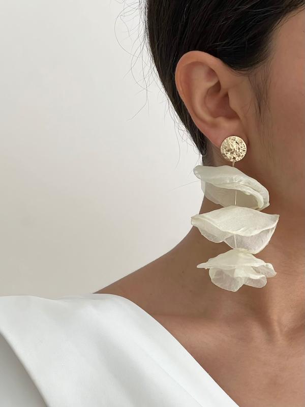گوشواره پارچه‌ای بلند