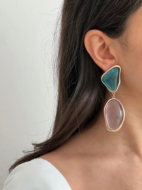 گوشواره شیشه‌ای دو رنگ