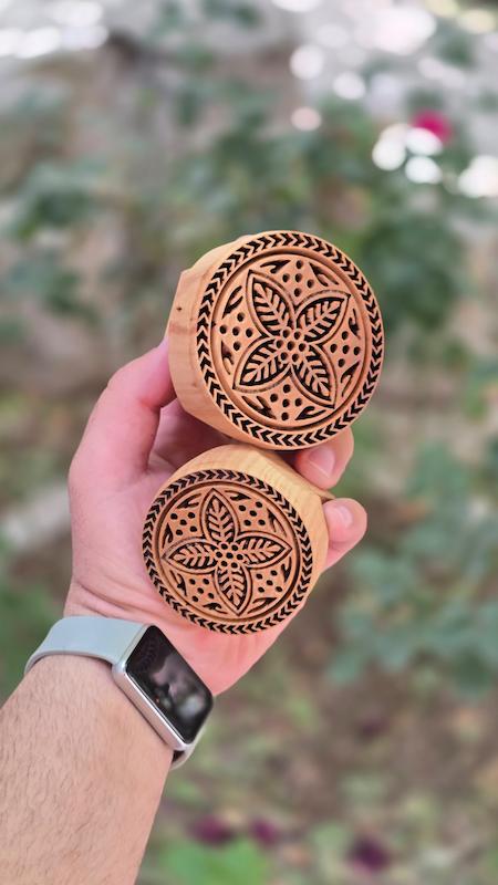 مهر چوبی کلمپه گلبرگ دکان هنری زا