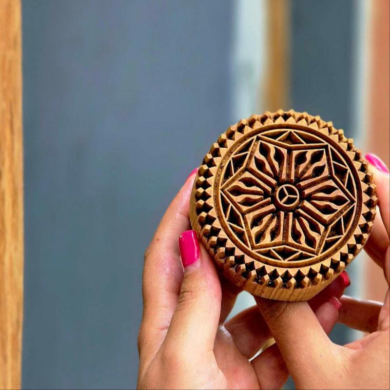 مهرکلمپه وثوق دکان هنری زا