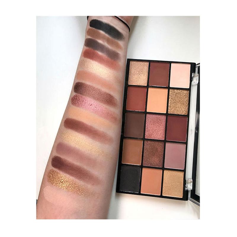 پالت سایه رولوشن مدل ولوت رز Velvet Rose 