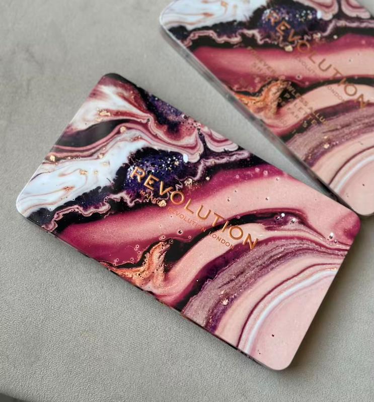 پالت سایه رولوشن مدل Forever Flawless Allure