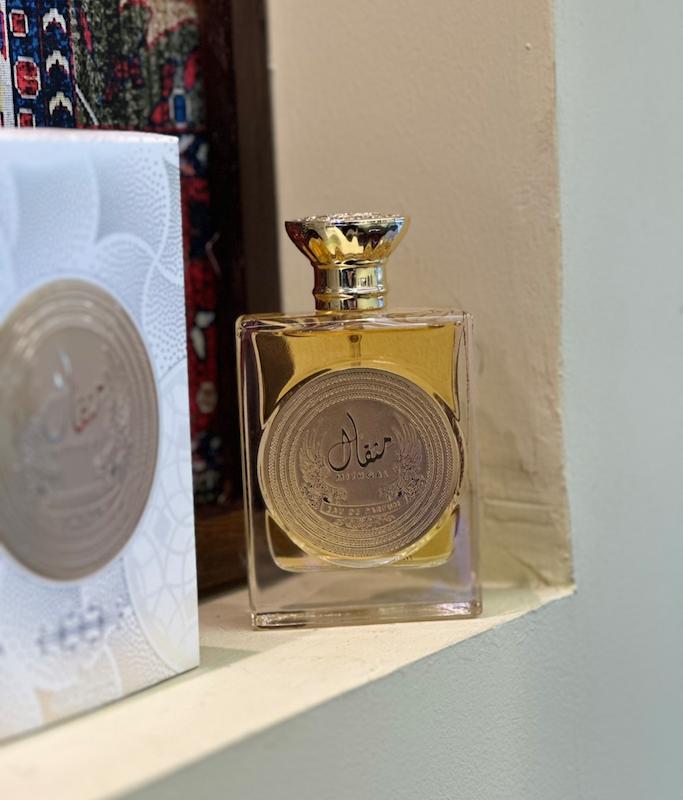 ادکلن ارض الزعفران مدل مثقال MITHQAL 