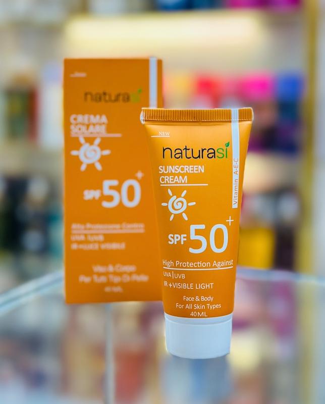 کرم ضد آفتاب ناتوراسی SPF50 حجم ۴۰ میل بی رنگ