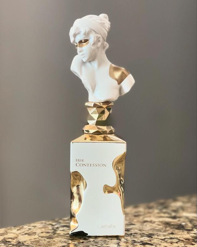 عطر ادوپرفیوم زنانه لطافه هر کانفشن ۱۰۰ میل