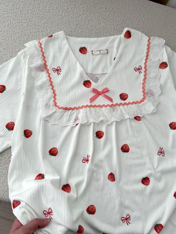 ست تیشرت شلوار توت فرنگی🍓🎀