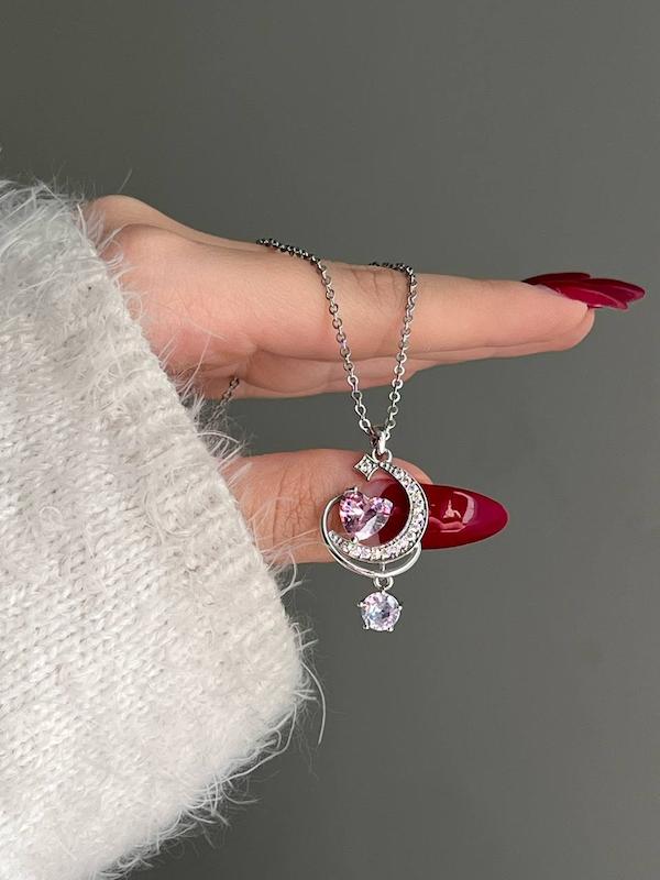 گردنبند ماه و قلب نگینی لوکس