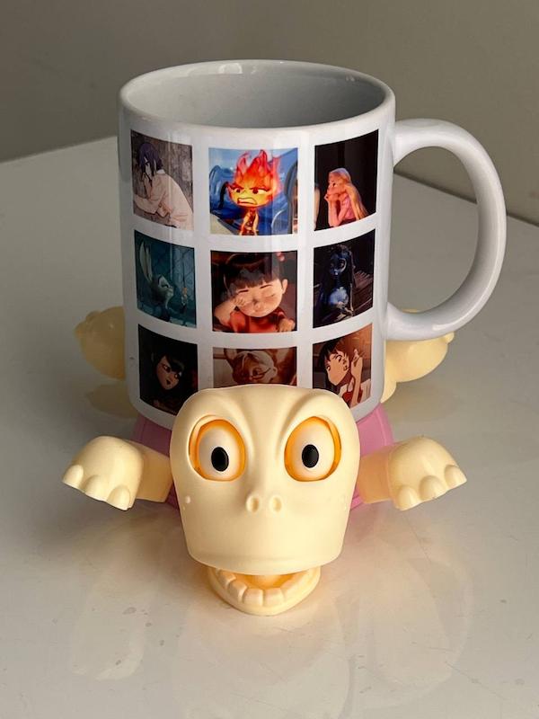 زیرلیوانی لاک‌پشت صورتی