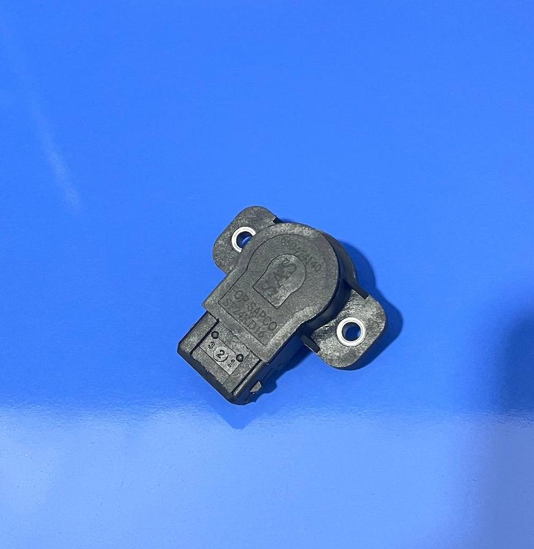 سنسور دریچه گاز زیمنس SIEMENS ایساکو مناسب پژو 405 - پارس - سمند -دنا - رانا