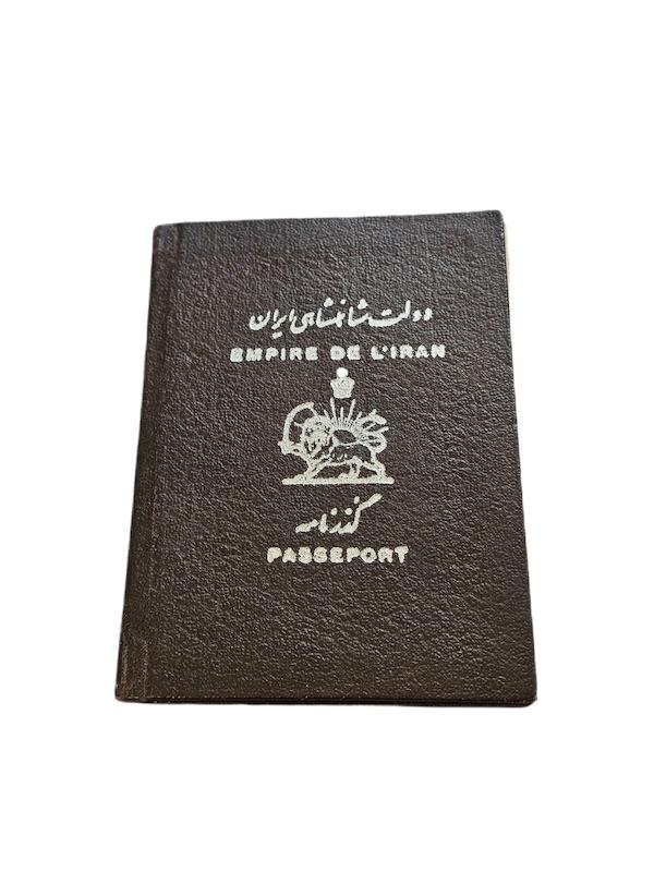 پاسپورت دوره پهلوى ١٣٢٨ كيفيت عالى