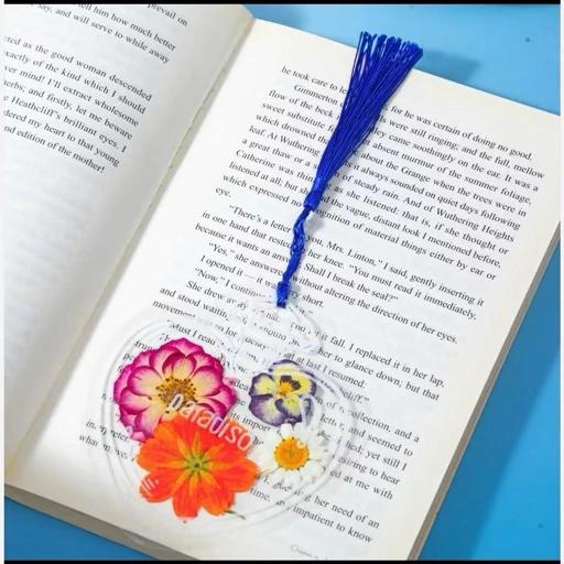 بوکمارک شیشه ای