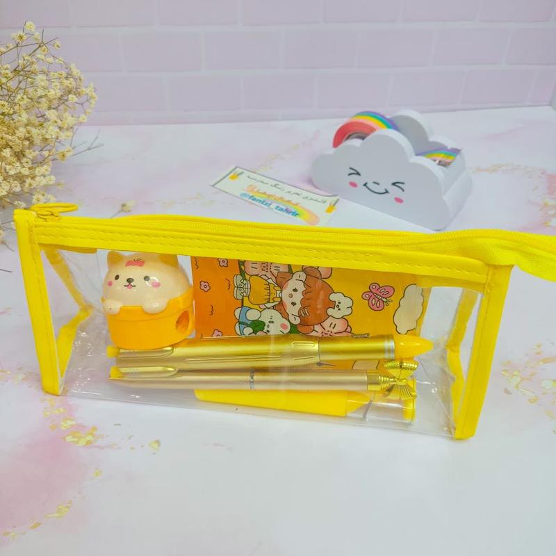 جامدادی شفاف