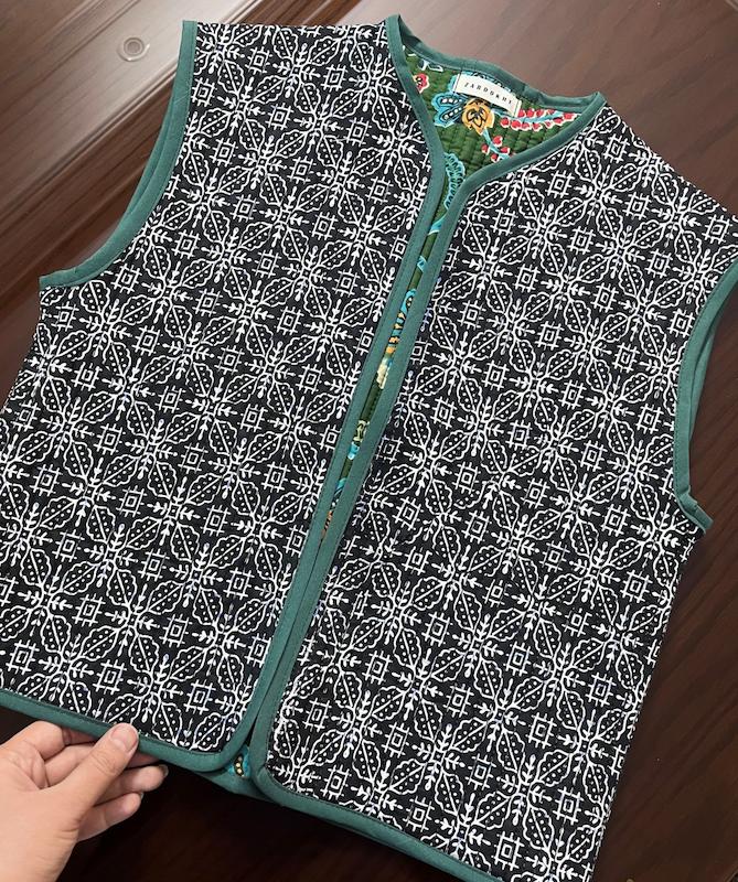 جلیقه کوک دوزی دو رو طرح دو