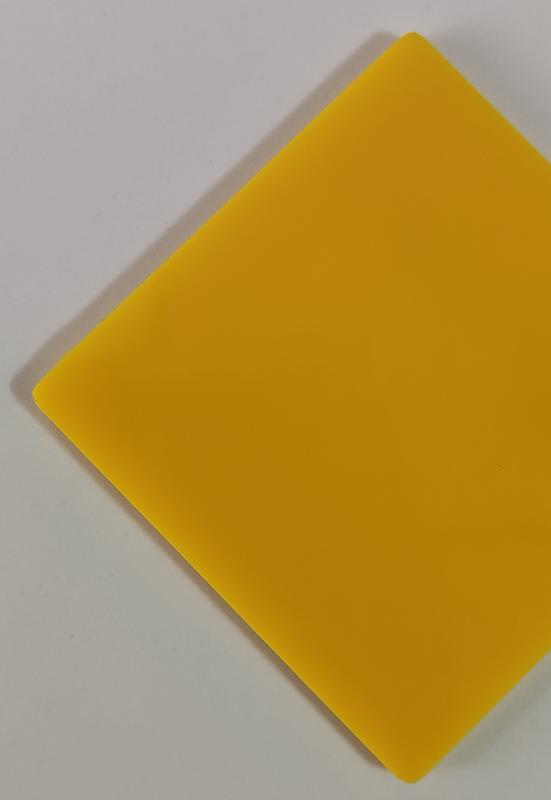 ورق 2.8 میل زرد کد 235 ابعاد 122*183 سانتیمتر چینی