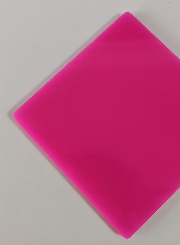 ورق 2.8 میل صورتی کد 111 ابعاد 122*183 سانتیمتر چینی