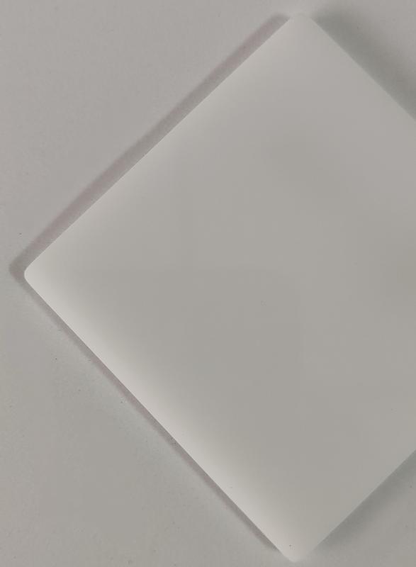 ورق 6 میل سفید شیری 122*183 سانتیمتر تایوان