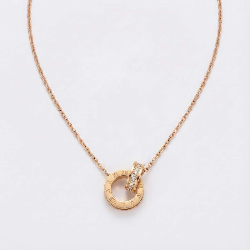 گردنبند حلقه های رومی