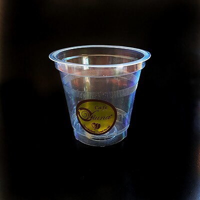 چاپ اختصاصی برند و لوگو روی لیوان یکبارمصرف پلاستیکی هویجی