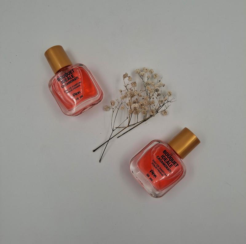 ادکلن کتابی باکارات رژ کازاموراتی