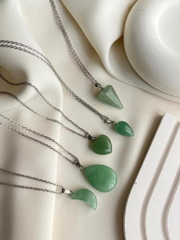 گردنبند یشم 