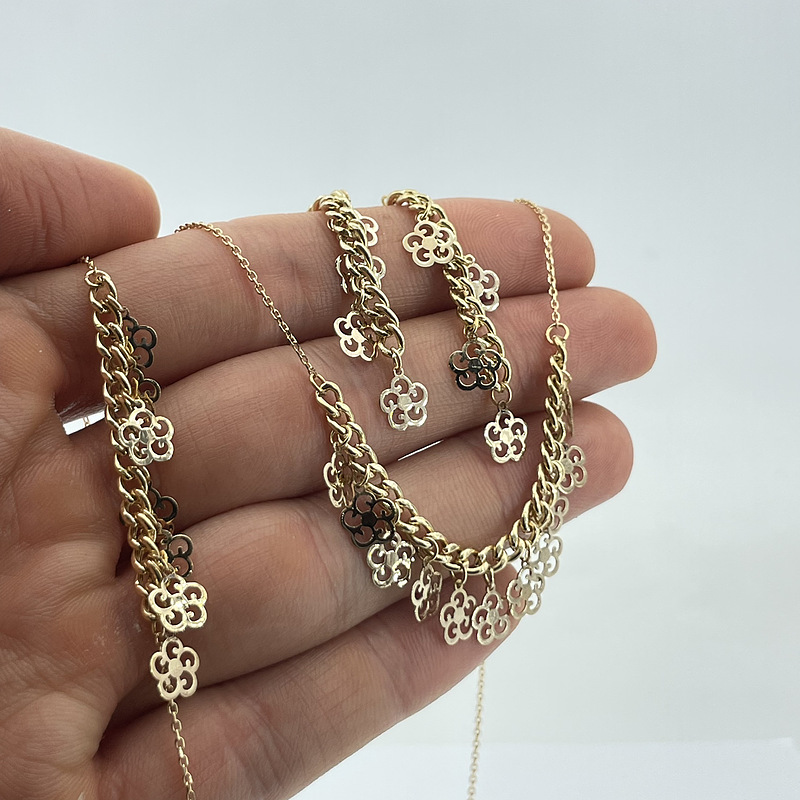 سرویس طلا کارتیه و گل کد ۱۸۴۶