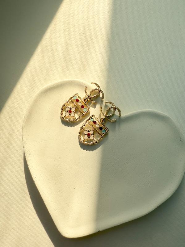 گوشواره سلطنتی