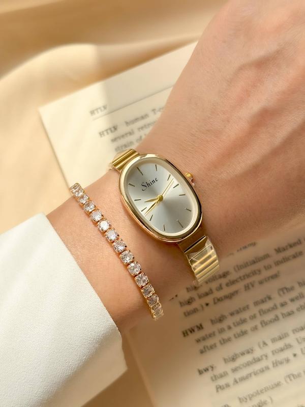 ساعت زنانه بیضی استیل shine